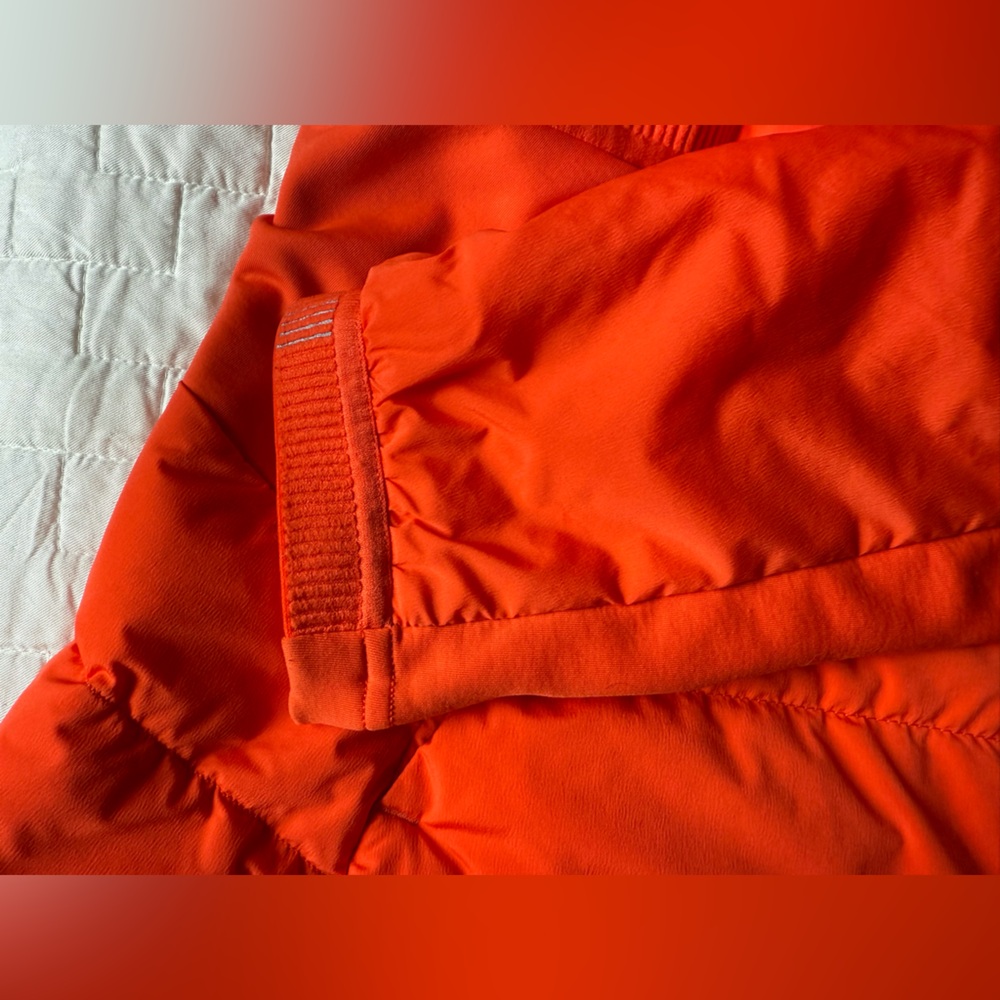 Lululemon Light Weight Puffer Down For It All Atomic Orange Size 8 - Picture 12 of 12